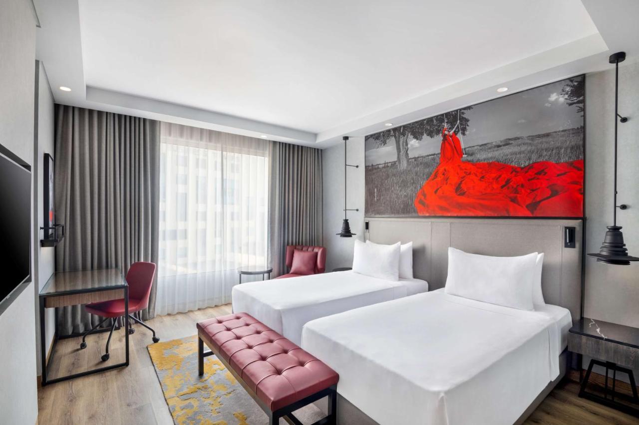 Radisson Red Chandigarh