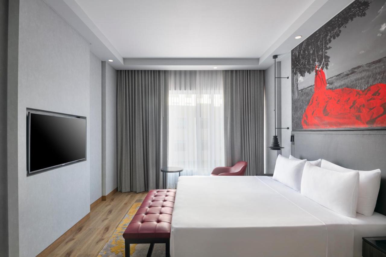 Hotel Radisson Red Chandigarh Mohali