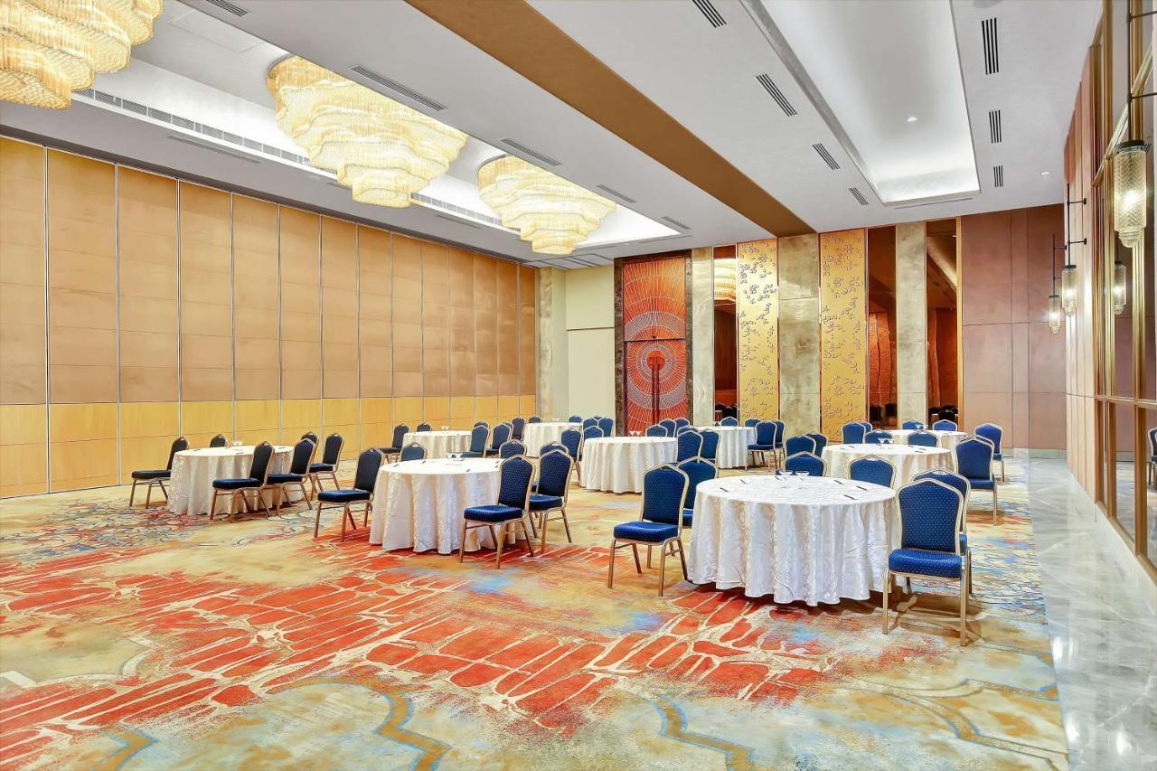 Radisson Red Chandigarh Hotel Mohali