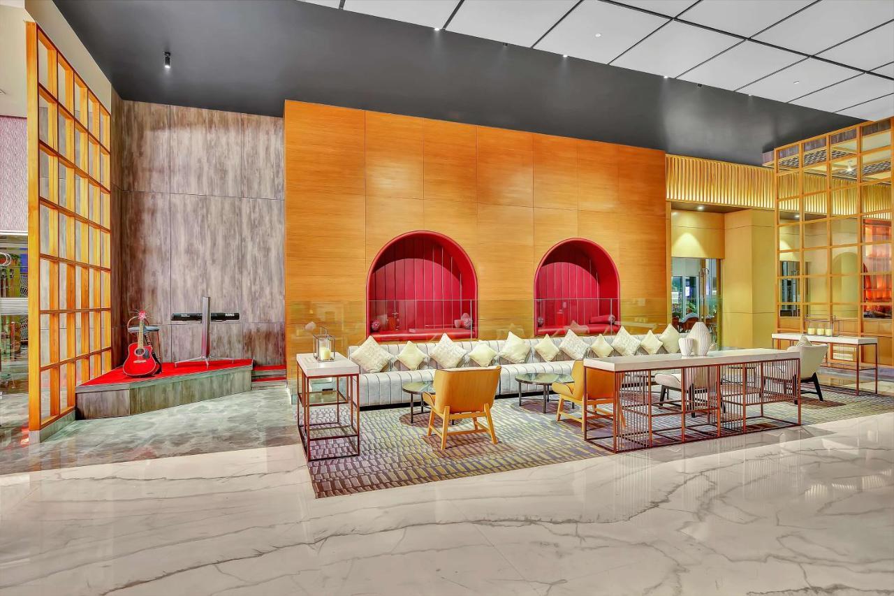 Hotel Radisson Red Chandigarh 5*