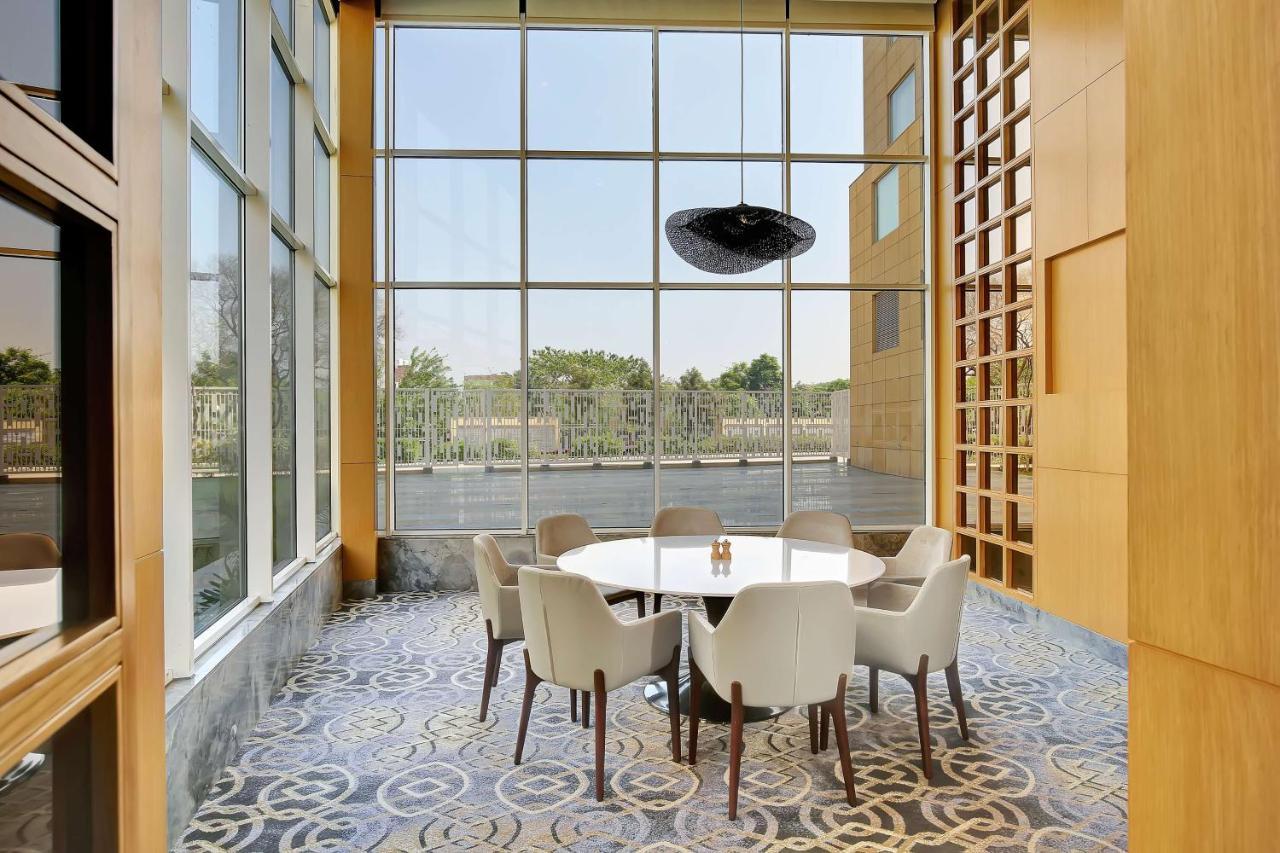 Radisson Red Chandigarh 5* Mohali