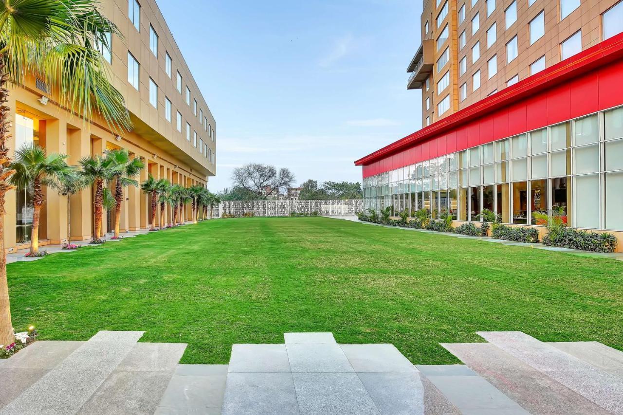 Radisson Red Chandigarh Hotel Mohali