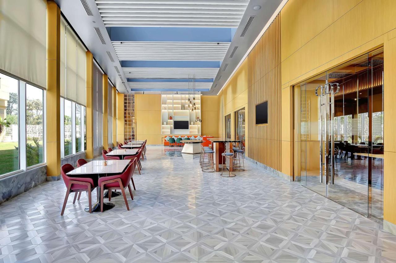 Hotel Radisson Red Chandigarh Mohali
