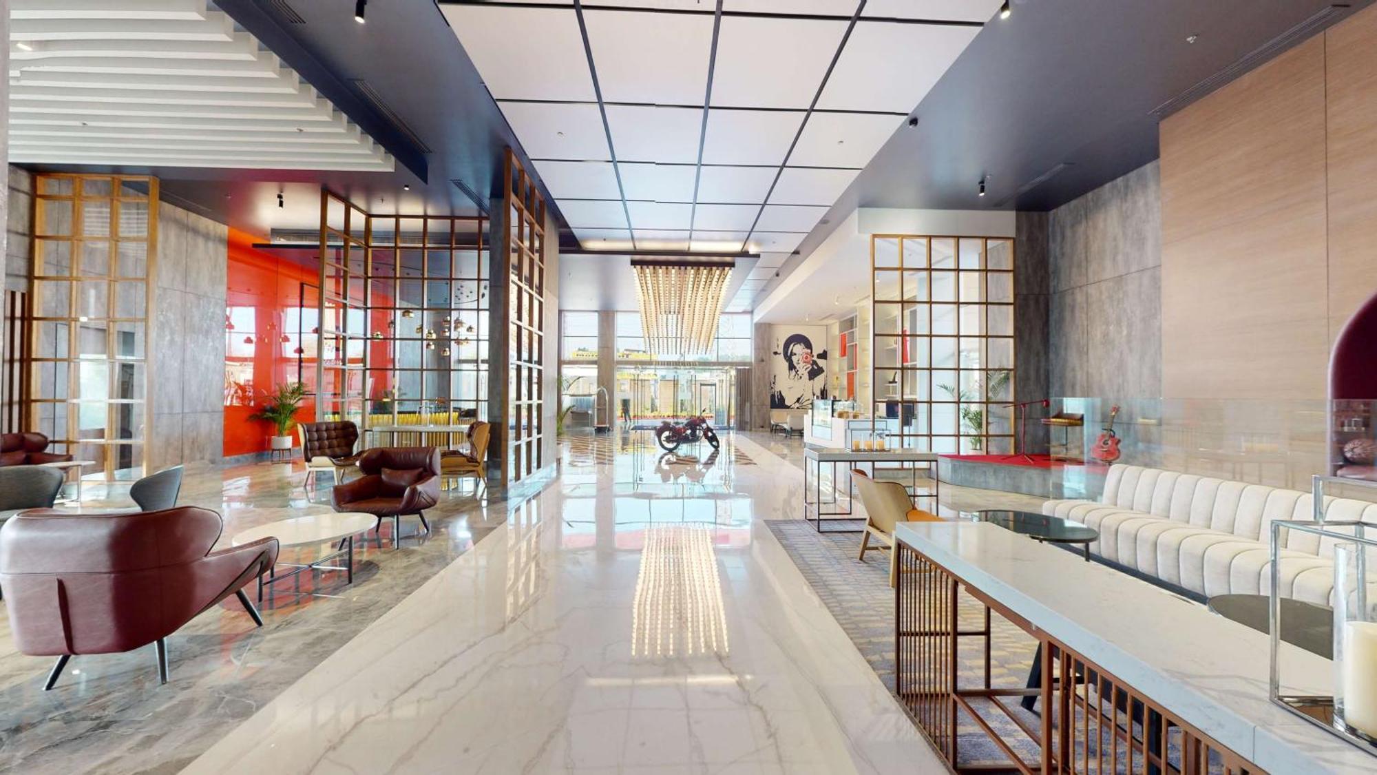 Radisson Red Chandigarh 5* Mohali